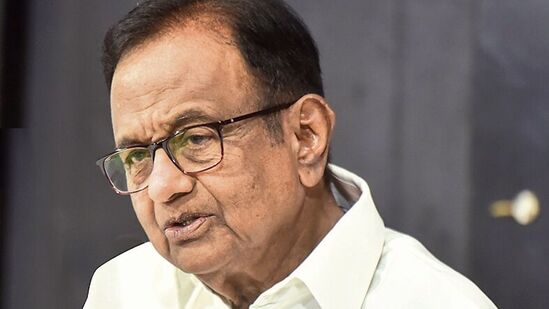 “அதைத் தொடர்ந்து இடங்கள் மறுநிர்ணயம் செய்யப்படும். எங்கள் கணக்குப்படி, மாநிலங்களின் தற்போதைய மக்கள் தொகைக்கு ஏற்ப இது மறுபகிர்வு செய்யப்பட்டால், மாநிலத்தின் எண்ணிக்கை மாற்றப்பட்டால், 129 இடங்களைக் கொண்ட நமது தென் மாநிலங்கள் 103 ஆகக் குறையும்.”