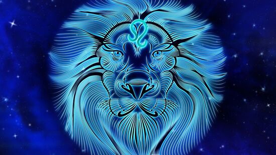 சிம்மம்: உங்கள் மாமியார் மூலம் உங்களுக்கு நிதி நன்மைகள் கிடைப்பது போல் தெரிகிறது. அம்மா குடும்ப விஷயங்களைப் பற்றி உங்களிடம் பேசுவார். உங்கள் வாழ்க்கைத் துணையிடமிருந்து போதுமான ஆதரவு கிடைக்கும். உங்கள் தவறுகள் ஏதேனும் உங்கள் குடும்ப உறுப்பினர்கள் முன்னிலையில் வெளிப்படலாம். உங்கள் பொறுப்புகளில் நீங்கள் சிறிதும் தளர்வாக இருக்கக்கூடாது