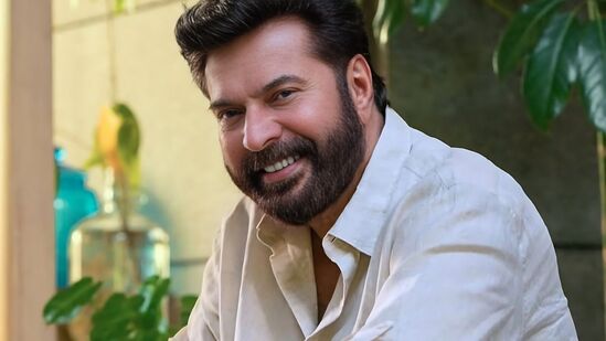 மம்முட்டிக்கு புற்று நோய் பாதிப்பு.. பரவிய வதந்தி! உண்மை விஷயத்தை பகிர்ந்த நடிகரின் குழுவினர் மம்முட்டிக்கு புற்று நோய் பாதிப்பு.. பரவிய வதந்தி! உண்மை விஷயத்தை பகிர்ந்த நடிகரின் குழுவினர்