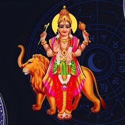<p>ஜோதிட சாஸ்திரத்தின் படி நவகிரகங்கள் ஒரு குறிப்பிட்ட கால இடைவெளியில் தங்களது ராசி மாற்றத்தை செய்வார்கள். கிரகங்களின் ராசி மற்றும் 12 ராசிகளுக்கும் தாக்கத்தை ஏற்படுத்தும் என ஜோதிட சாஸ்திரம் கூறுகிறது. அந்த வகையில் நவகிரகங்களில் இளவரசனாக விளங்கக்கூடியவர் புதன் பகவான். இவர் புத்திசாலித்தனம், படிப்பு, பேச்சு, கல்வி, வியாபாரம் உள்ளிட்டவைகளுக்கு காரணியாக விளங்கி வருகின்றார்.</p>
