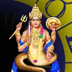 <p>நவக்கிரகங்களில் நிழல் கிரகங்களாக விளங்கக் கூடியவர்கள் ராகு மற்றும் கேது. இவர்கள் எப்போதும் பின்னோக்கிய பயணத்தில் இருக்கக்கூடியவர்கள். இவர்களுடைய இடமாற்றம் 12 ராசிகளுக்கும் மிகப்பெரிய தாக்கத்தை ஏற்படுத்தும் என ஜோதிட சாஸ்திரம் கூறுகிறது. ஒரு ராசியில் இருந்து மற்றொரு ராசிக்கு செல்ல ராகு மற்றும் கேது பதினெட்டு மாதங்கள் எடுத்துக் கொள்கின்றனர். சனிபகவானுக்கு பிறகு மிகவும் மெதுவாக நகரக்கூடிய கிரகமாக இவர்கள் விளங்கி வருகின்றனர்.&nbsp;</p>