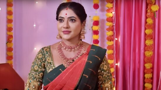 கார்த்திகை தீபம் சீரியல் மார்ச் 21 எபிசோட்: முடிவெடுத்த சாமுண்டீஸ்வரி.. அதிர்ச்சியில் ராஜராஜன்.. கார்த்திகை தீபம் சீரியல கார்த்திகை தீபம் சீரியல் மார்ச் 21 எபிசோட்: முடிவெடுத்த சாமுண்டீஸ்வரி.. அதிர்ச்சியில் ராஜராஜன்.. கார்த்திகை தீபம் சீரியல
