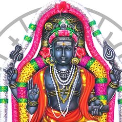 <p>நவகிரகங்களில் மங்கள யோக கிரகமாக விளங்க கூடியவர். குருபகவான் இவர் செல்வம், செழிப்பு, குழந்தை பாக்கியம், திருமண பாக்கியம் உள்ளிட்டவைகளுக்கு காரணியாக திகழ்ந்த வருகின்றார். ஆண்டிற்கு ஒருமுறை தனது இடத்தை மாற்றக்கூடியவர். குருபகவான் இவருடைய இடமாற்றம் 12 ராசிகளுக்கும் தாக்கத்தை ஏற்படுத்தும் என ஜோதிட சாஸ்திரம் கூறுகிறது. </p>