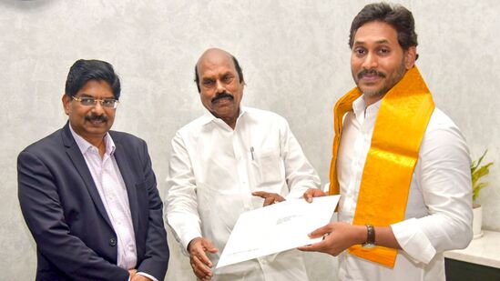 ‘ஒருபுறம் திமுக அழைப்பு புறக்கணிப்பு.. மறுபுறம் மோடிக்கு கடிதம்’ புதிய ரூட்டில் ஜெகன் மோகன் ரெட்டி!