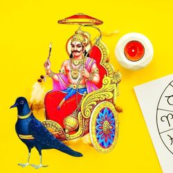 <p>ஜோதிடத்தின் படி, நவக்கிரகங்கள் எப்போதும் தங்கள் நிலைகளை மாற்றிக் கொண்டே இருக்கும். ஜோதிடத்தின் படி, 12 ராசிகளும் நவக்கிரகங்களின் நகர்வுகளால் பாதிக்கப்படுகின்றன. சில நேரங்களில் சில கிரகங்களின் பெயர்ச்சி, சில ராசிக்காரர்களுக்கு அமங்கலப் பலன்களையும், சில ராசிக்காரர்களுக்கு நல்ல பலன்களையும் தரும்.</p>