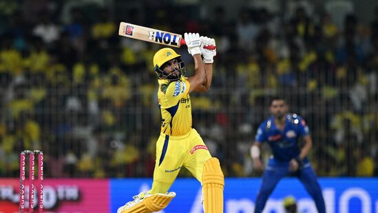 சிஎஸ்கே கேப்டன் ருதுராஜ் கெய்க்வாட் அரை சதம் விளாசி அசத்தினார்.