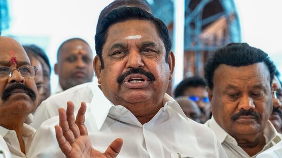 சசிகலா, ஓபிஎஸை சேர்க்க பாஜகவிடம் இருந்து அழுத்தமா? உடைத்து பேசிய எடப்பாடி பழனிசாமி! சசிகலா, ஓபிஎஸை சேர்க்க பாஜகவிடம் இருந்து அழுத்தமா? உடைத்து பேசிய எடப்பாடி பழனிசாமி!