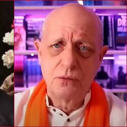 ஆனால் இது முதல் முறையல்ல, அவருடைய கணிப்புகள் ஏற்கனவே உண்மையாகிவிட்டன. ஜூலை 2024 இல், முன்னாள் அமெரிக்க அதிபர் டொனால்ட் டிரம்ப் தாக்கக்கூடும் என்று அவர் கூறினார். இரண்டு நாட்களுக்குப் பிறகு அவர் தாக்கப்பட்டார். இது இத்துடன் முடிவடையவில்லை, ஹாமில்டன் பார்க்கர் ஜோசியம் செய்ய இந்திய முறைகளைப் பயன்படுத்துவதாகக் கூறுகிறார். அவர் இந்தியாவுக்கு வந்தபோது அந்த முறையைக் கற்றுக்கொண்டார்.