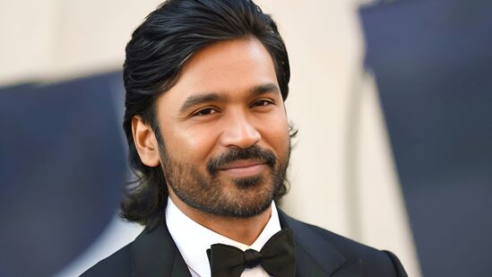 Actor Dhanush: ஸ்கூல் பையன், பென்சில் பாடி விமர்சனத்துக்கு மத்தியில் கிடைத்த பாராட்டு.. தனுஷை நெகிழ வைத்த இயக்குநர்.. Actor Dhanush: ஸ்கூல் பையன், பென்சில் பாடி விமர்சனத்துக்கு மத்தியில் கிடைத்த பாராட்டு.. தனுஷை நெகிழ வைத்த இயக்குநர்..
