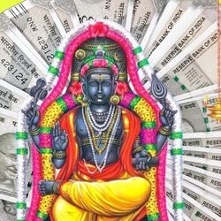 <p>மங்கள நாயகனாக நவக்கிரகங்களில் விளங்க கூடியவர். குரு பகவான் இவர் ஆண்டிற்கு ஒருமுறை தனது இடத்தை மாற்றக் கூடியவர். குரு பகவான் செல்வம், செழிப்பு, குழந்தை பாக்கியம், திருமண பாக்கியம் உள்ளிட்டவைகளுக்கு காரணமாக திகழ்ந்து வருகின்றார். தேவர்களின் குருவாக திகழ்ந்துவரும் குரு பகவான் ஒரு ராசியில் உச்சம் பெற்றால் அவர்களுக்கான அனைத்து விதமான யோகத்தையும் கொடுப்பார் என ஜோதிட சாஸ்திரம் கூறுகிறது. </p>