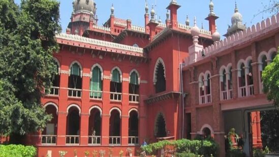 Tasmac Scam: டாஸ்மாக் ஊழல்: அமலாக்கத் துறைக்கு எதிரான வழக்கு இன்று பட்டியலிடப்படவில்லை.. காரணம் என்ன? Tasmac Scam: டாஸ்மாக் ஊழல்: அமலாக்கத் துறைக்கு எதிரான வழக்கு இன்று பட்டியலிடப்படவில்லை.. காரணம் என்ன?