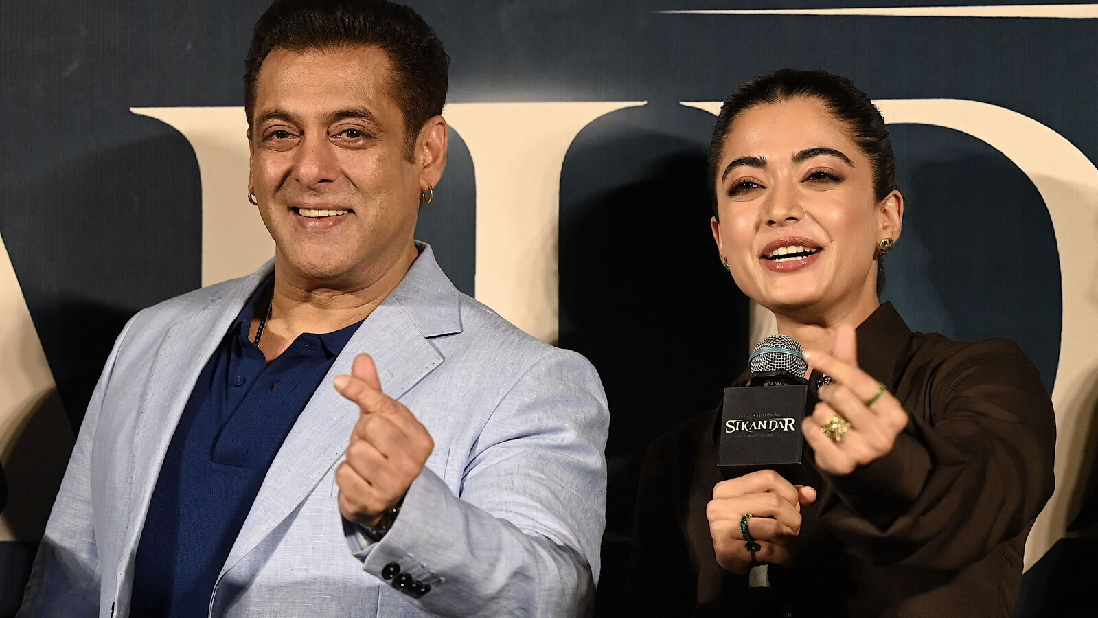 Rashmika Mandanna: ‘காய்ச்சலோடு வருவார்.. தூக்கம் இல்லாமல் போவார்’ ராஷ்மிகாவை புகழ்ந்த சல்மான்!