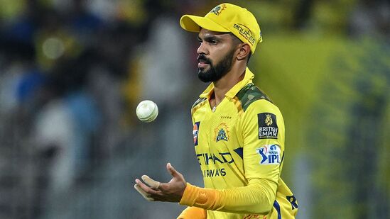 ‘விராட் கோலி எதிரணியில் இருக்கும்போதெல்லாம், அது எப்போதும்..’ - ஜியோஹாட்ஸ்டாரில் ருதுராஜ் கெய்க்வாட் பேட்டி ‘விராட் கோலி எதிரணியில் இருக்கும்போதெல்லாம், அது எப்போதும்..’ - ஜியோஹாட்ஸ்டாரில் ருதுராஜ் கெய்க்வாட் பேட்டி