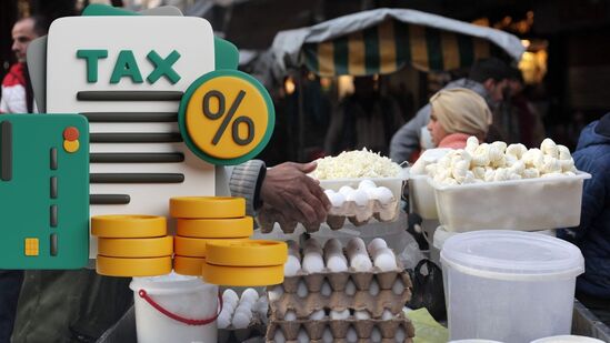 ரூ.50 கோடி வருமான வரி நோட்டீஸ்.. அதிர்ச்சியில் முட்டைக் கடைக்காரர் குடும்பம்.. நடந்தது என்ன?