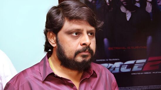 Director Vikraman: 'நான் விஜயகாந்த்த வச்சு ரொம்ப பெரிய தப்பு பண்ணிட்டேன்..' ஃபீல் பண்ணும் இயக்குநர் விக்ரமன்.. Director Vikraman: 'நான் விஜயகாந்த்த வச்சு ரொம்ப பெரிய தப்பு பண்ணிட்டேன்..' ஃபீல் பண்ணும் இயக்குநர் விக்ரமன்..