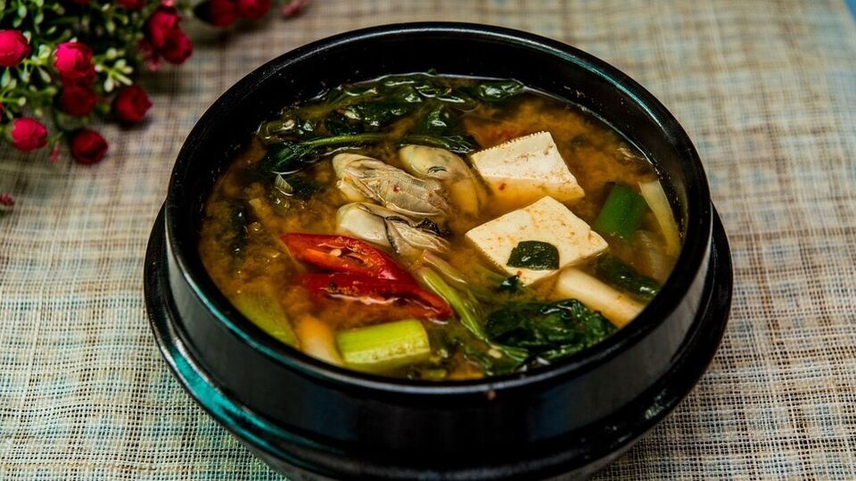 Puducherry Bouillabaisse : புதுச்சேரி பவுலாபைஸ்; புதுப்பேரா இருக்கா? இது கிளாஸிக் பிரெஞ்ச் சூப்தான்! இதோ ரெசிபி!