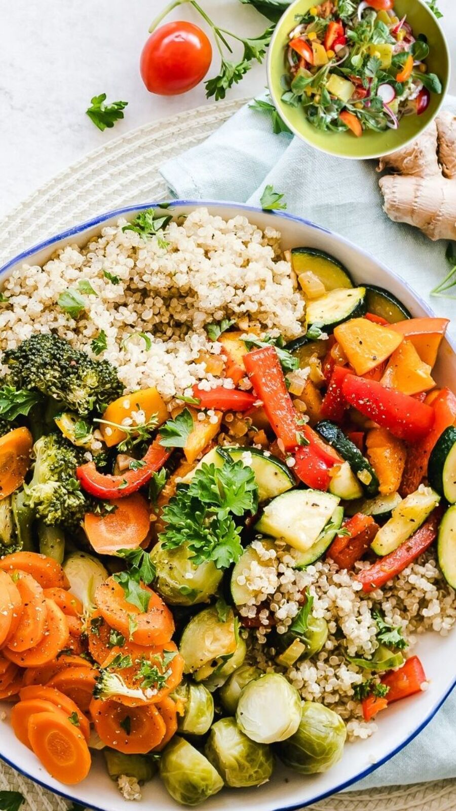 உடல் எடையை குறைக்க விரும்புபவரா நீங்கள்? இந்த சாலட்களை ட்ரை பண்ணலாமே...!