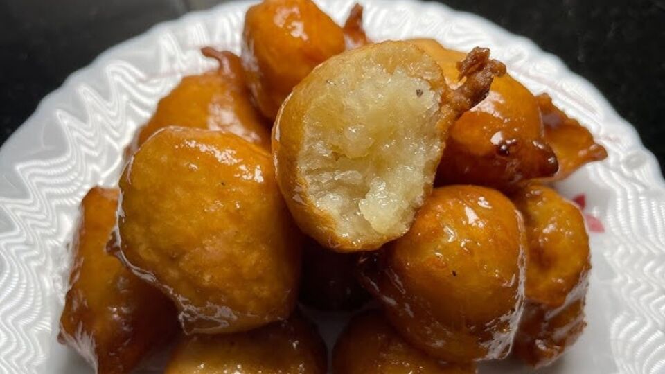 மதுரை ஸ்பெஷல் பால் பன் சாப்பிட்டு இருக்கீங்களா? தித்திக்கும் சுவையில் செய்வது எப்படி? இன்றே தெரிந்துக் கொள்ளுங்கள்!