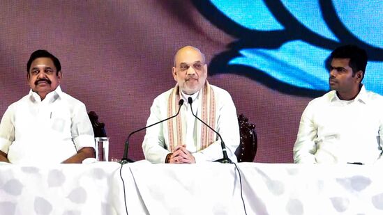 ADMK BJP Allaiance: ’வரும் தேர்தலில் அதிமுக தலைமையில் பாஜக கூட்டணி’ ஈபிஎஸ் முன்னிலையில் அமித்ஷா அறிவிப்பு! ADMK BJP Allaiance: ’வரும் தேர்தலில் அதிமுக தலைமையில் பாஜக கூட்டணி’ ஈபிஎஸ் முன்னிலையில் அமித்ஷா அறிவிப்பு!