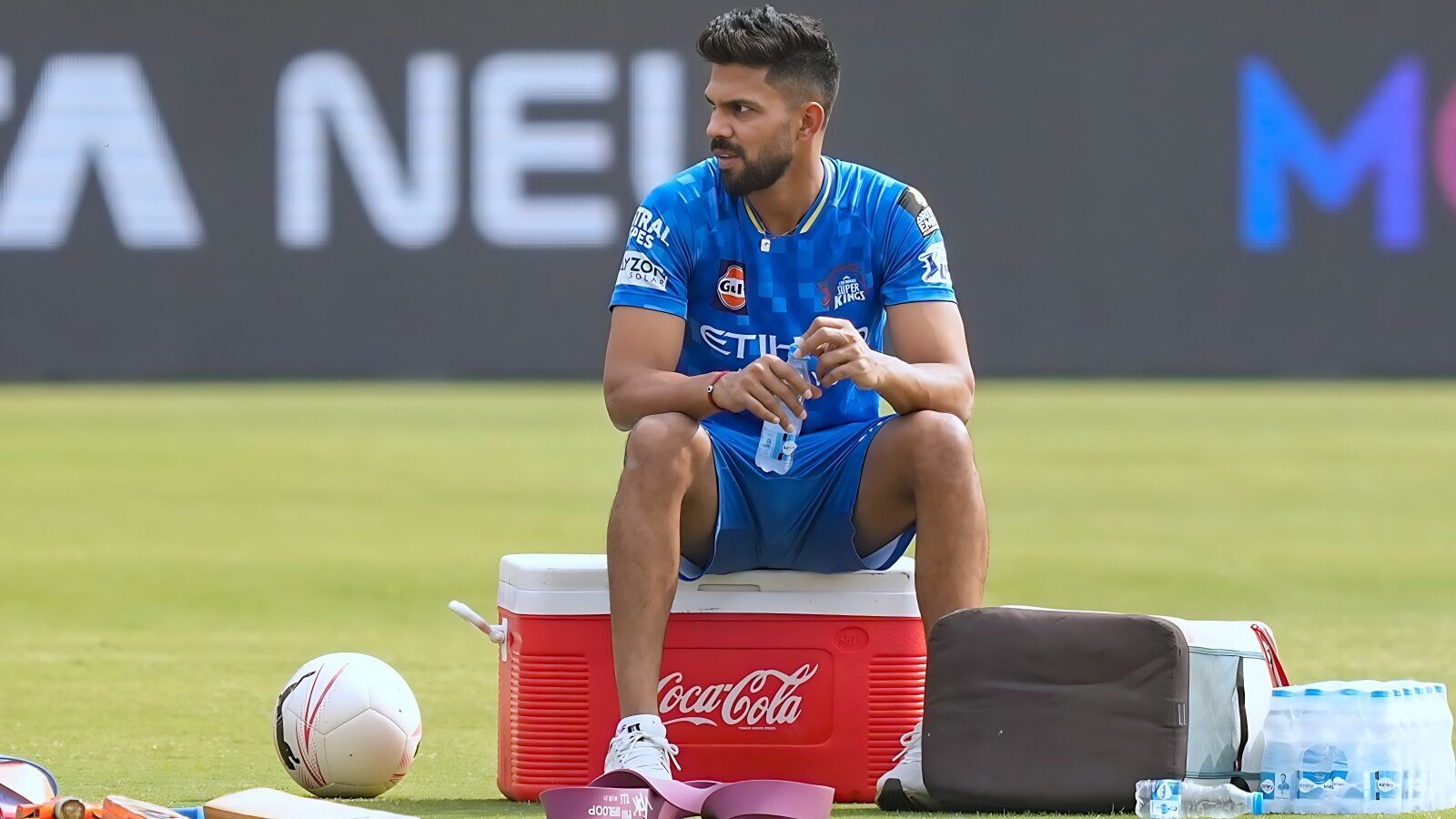 ஐபிஎல் 2025: ருதுராஜ்க்கு மாற்றாக 17 வயது இளம் பேட்ஸ்மேன்.. கண்டுபிடித்த சிஎஸ்கே.. யார் அவர்! பின்னணி என்ன?