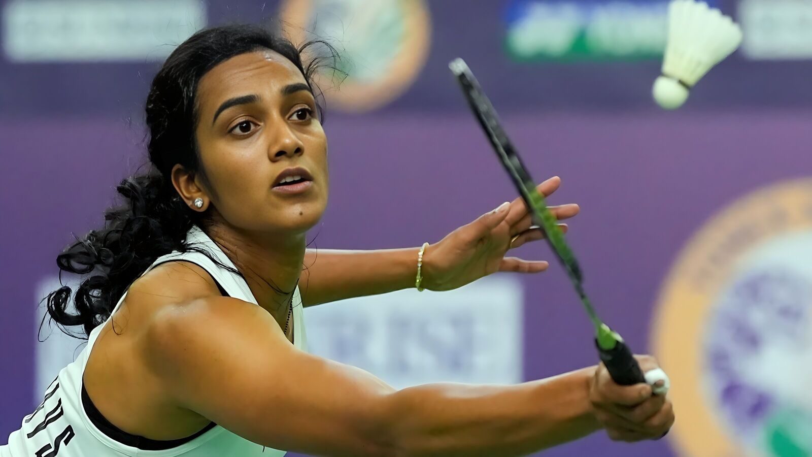 உலக பேட்மிண்டன் தரவரிசை.. சிந்து, லக்‌ஷயா சென் சரிவு.. டாப் 10 இடத்தில் இருக்கும் இந்தியர்கள் யார்?