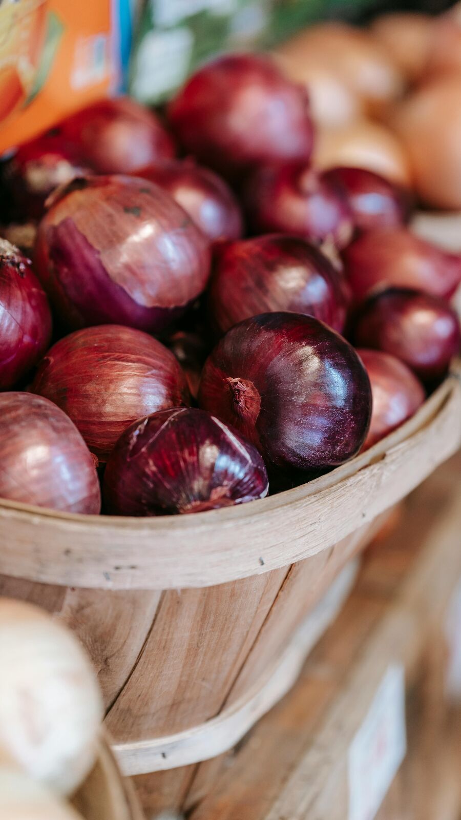 கோடையில் பச்சை வெங்காயம் சாப்பிடுவதால் கிடைக்கும் அசத்தலான  நன்மைகள்!