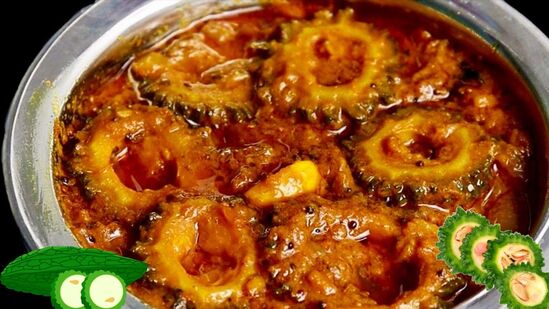 'இப்படி செய்யுங்க கசக்காத பாகற்காய் குழம்பு’: எளியமுறையில் பாகற்காய் புளிக்குழம்பு செய்முறை! 'இப்படி செய்யுங்க கசக்காத பாகற்காய் குழம்பு’: எளியமுறையில் பாகற்காய் புளிக்குழம்பு செய்முறை!