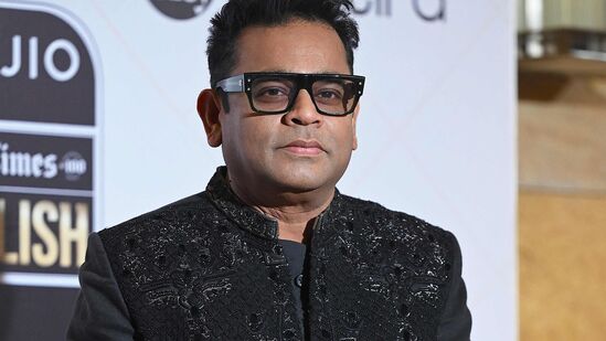 ‘நான் வாழணும்னு அவங்க நினைச்சாங்க’..மருத்துவமனையில் அனுமதிக்கப்பட்டது ஏன்? - முதன்முறையாக சொன்ன ஏ.ஆர்.ரஹ்மான்! ‘நான் வாழணும்னு அவங்க நினைச்சாங்க’..மருத்துவமனையில் அனுமதிக்கப்பட்டது ஏன்? - முதன்முறையாக சொன்ன ஏ.ஆர்.ரஹ்மான்!