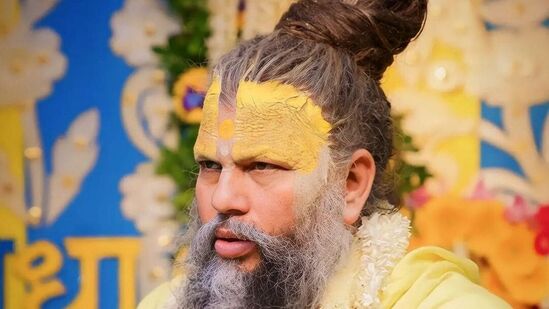 ‘150 ஆண்களுடன் தொடர்பில் உள்ளேன்..’ ஓரினச் சேர்க்கையாளரின் சந்தேகம்.. பிரேமானந்த்ஜி மகாராஜ் சொன்ன தீர்வு! ‘150 ஆண்களுடன் தொடர்பில் உள்ளேன்..’ ஓரினச் சேர்க்கையாளரின் சந்தேகம்.. பிரேமானந்த்ஜி மகாராஜ் சொன்ன தீர்வு!