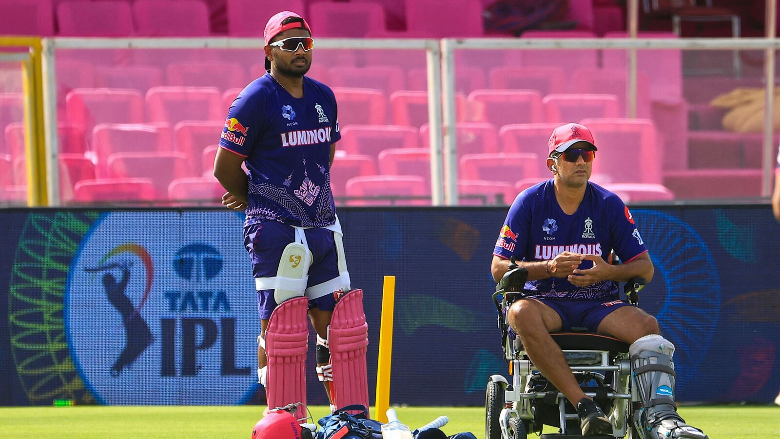 ஐபிஎல் 2025: ராஜஸ்தான் ராயல்ஸ் கேப்டன் சஞ்சு சாம்சனுடன் விரிசல்?- மனம் திறந்த ராகுல் டிராவிட்