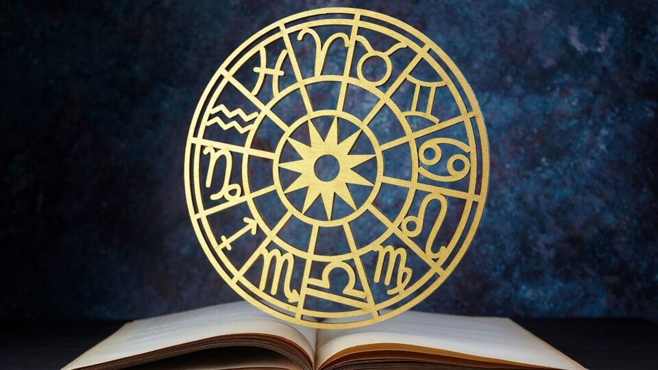 'உங்கள் ராசி இருக்கானு பாருங்க’: ஏப்ரல் இறுதி வாரத்தில் தன் வாழ்வில் புதிய ஏற்றத்தை சந்திக்கும் 5 ராசிகள்!