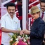‘நள்ளிரவில் தட்டப்பட்ட அறை கதவுகள்.. அச்சப்படுகிறாரா முதல்வர் ஸ்டாலின்? ஆளுநர் ஆர்.என்.ரவி அறிக்கை!