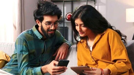 2. VI ரூ. 348 டேட்டா பேக்-இந்த பேக் 28 நாட்கள் வேலிடிட்டியோட வருது. இதுல கஸ்டமர்ஸ் மொத்தம் 50GB டேட்டா பெறலாம்.