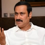 ’மத்திய அரசு பணிகளில் சேருவோருக்கு தமிழக அரசே முட்டுக்கட்டைப் போடுவதா?’ விளாசும் அன்புமணி ராமதாஸ்!