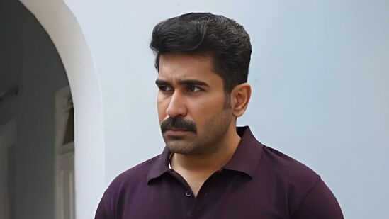 பஹல்காம் தாக்குதல் குறித்த சர்ச்சைக்கருத்து.. ‘தவறாக புரிந்து கொண்டவர்களின் கவனத்திற்கு’ - விஜய் ஆண்டனி மறுஅறிக்கை! பஹல்காம் தாக்குதல் குறித்த சர்ச்சைக்கருத்து.. ‘தவறாக புரிந்து கொண்டவர்களின் கவனத்திற்கு’ - விஜய் ஆண்டனி மறுஅறிக்கை!