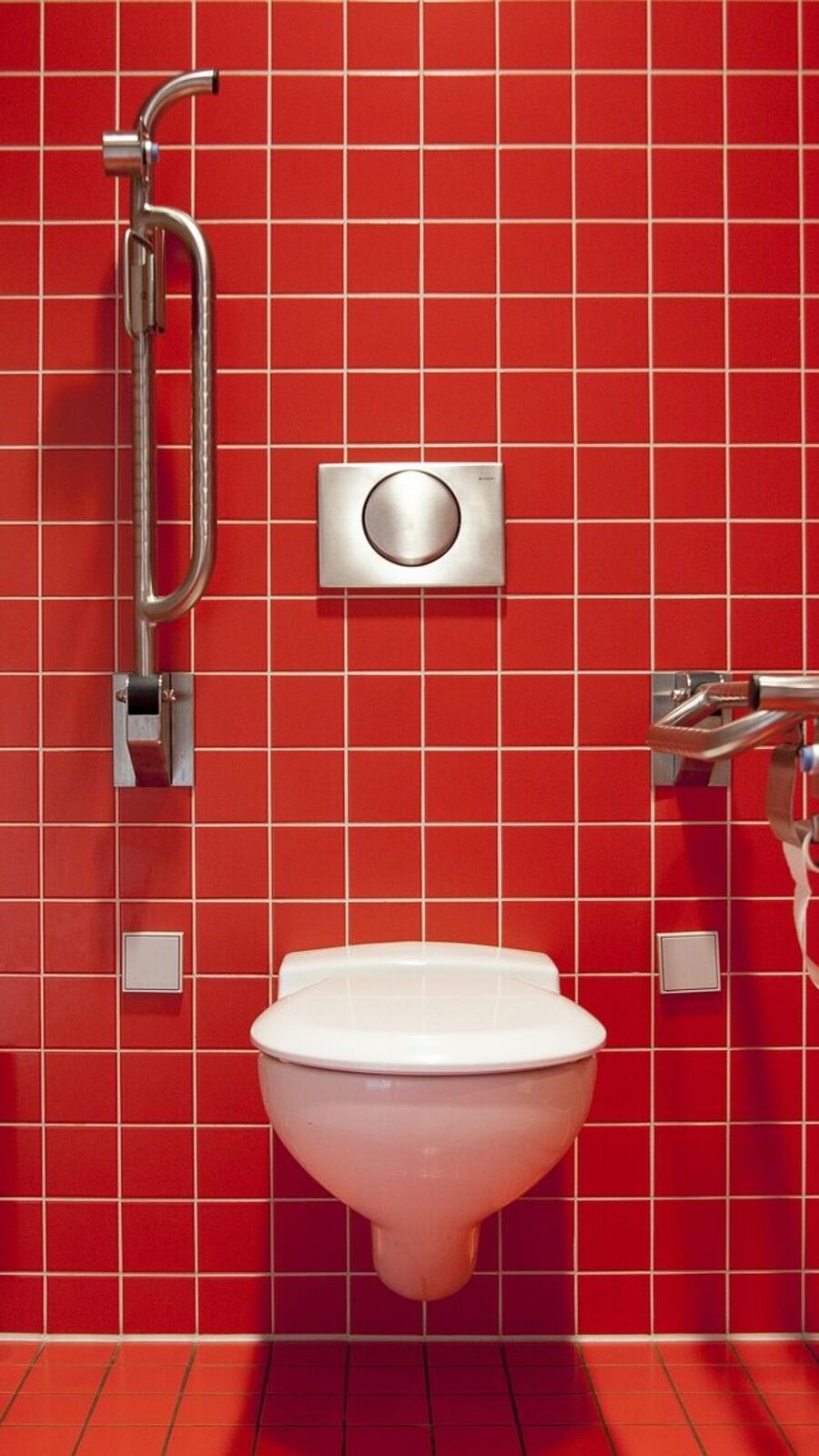 வெஸ்டன் டாய்லெட்டை மூடி வைக்க பழகிக்கோங்க..  இல்லைனா பிரச்சனைதா!