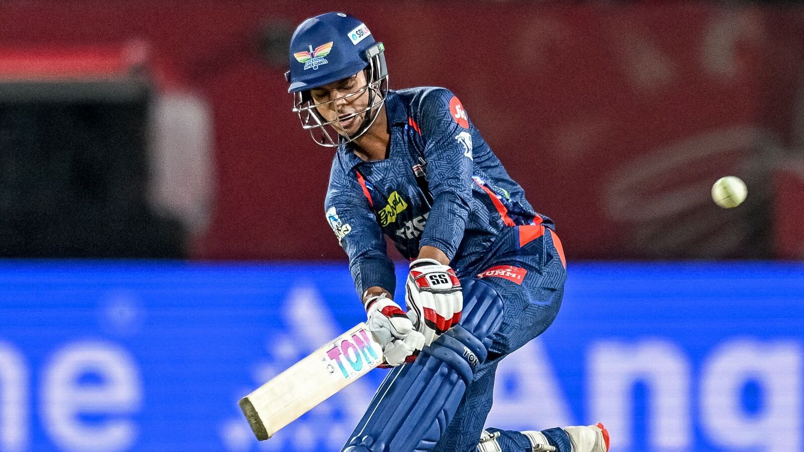 ஐபிஎல் 2025: சரிந்த டாப் ஆர்டர்.. பதோனி, சமாத் அதிரடி! லக்னோவை வீழ்த்தி புள்ளிப்பட்டியலில் முன்னேறிய பஞ்சாப்