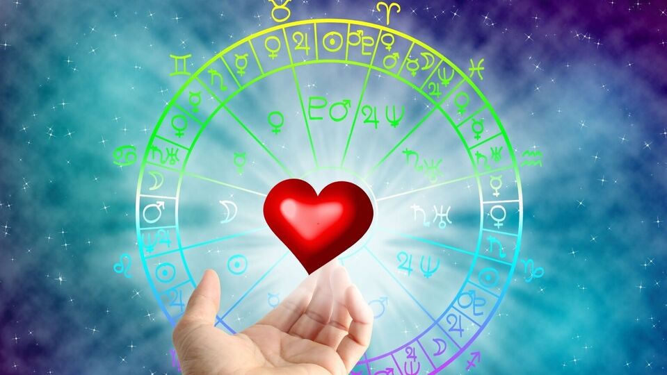 வாராந்திர காதல் ராசிபலன்: மேஷம் முதல் மீனம் வரை.. மே 05-11 வரை இந்த வாரம் காதலில் அதிர்ஷ்ட காற்று யார் பக்கம்?