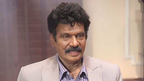 'மனைவி இறந்தாலே ஒருவன் பாதி மனுஷன் ஆகிடுறான்..' கவுண்டமனி மனைவி மரணம் குறித்து பயில்வான் கருத்து..