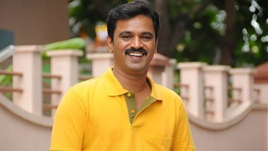 ‘இந்தப் படத்தை எடுத்தது தப்போன்னு நினைக்குறேன்..’ இயக்குநர் சேரனை இப்படி வருத்தப்பட வைத்த படம் எது தெரியுமா? ‘இந்தப் படத்தை எடுத்தது தப்போன்னு நினைக்குறேன்..’ இயக்குநர் சேரனை இப்படி வருத்தப்பட வைத்த படம் எது தெரியுமா?