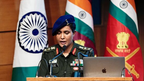 'பஹல்காமில் கொல்லப்பட்ட அப்பாவி பொதுமக்களுக்கு நீதி வழங்குவதற்காகவே ஆபரேஷன் சிந்தூர்' -கர்னல் சோபியா குரேஷி பேட்டி 'பஹல்காமில் கொல்லப்பட்ட அப்பாவி பொதுமக்களுக்கு நீதி வழங்குவதற்காகவே ஆபரேஷன் சிந்தூர்' -கர்னல் சோபியா குரேஷி பேட்டி