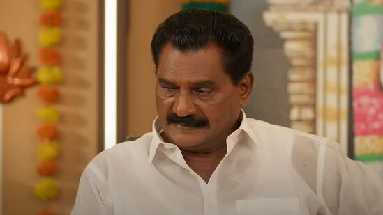 எதிர்நீச்சல் சீரியல் மே 8 எபிசோட்: ஊரே கூடி நின்றபோது கம்பி நீட்டி காணாமல் போன ஈஸ்வரி.. எதிர்நீச்சல் சீரியல் எதிர்நீச்சல் சீரியல் மே 8 எபிசோட்: ஊரே கூடி நின்றபோது கம்பி நீட்டி காணாமல் போன ஈஸ்வரி.. எதிர்நீச்சல் சீரியல்