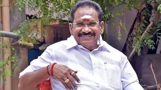 ‘கட்சிக்காரர்களுக்கு ஆடு வெட்டி பிரியாணி போடும் திமுகவினர், தாகம் தீர்க்க நீர்மோர் பந்தல் வைக்காதது ஏன்?’ செல்லூர் ராஜூ! ‘கட்சிக்காரர்களுக்கு ஆடு வெட்டி பிரியாணி போடும் திமுகவினர், தாகம் தீர்க்க நீர்மோர் பந்தல் வைக்காதது ஏன்?’ செல்லூர் ராஜூ!