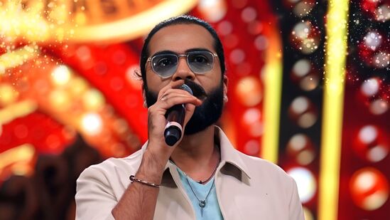 'ஜீன்ஸ்ல சுத்துறவங்க எல்லாம் கெட்ட பொன்னும் இல்ல.. சுடிதார்ல இருக்குறவங்க நல்ல பொன்னும் இல்ல'- சிம்பு தக் லைஃப் பதில் 'ஜீன்ஸ்ல சுத்துறவங்க எல்லாம் கெட்ட பொன்னும் இல்ல.. சுடிதார்ல இருக்குறவங்க நல்ல பொன்னும் இல்ல'- சிம்பு தக் லைஃப் பதில்