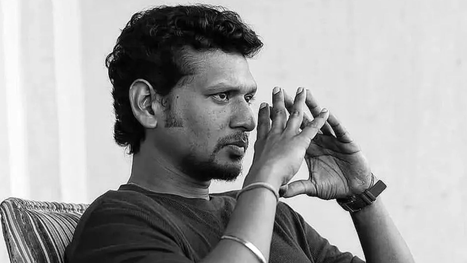 மாஸ்டர் நிகழ்ச்சியில் விஜய் வைத்த கம்பளைண்ட்; படப்பிடிப்பிற்கு டயலாக் பேப்பர் இல்லாமல் செல்வது ஏன்? - லோகேஷ் பேட்டி!