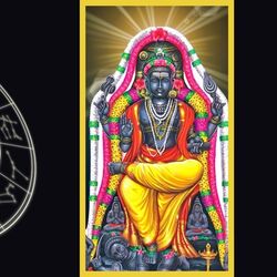 <p>திருக்கணித பஞ்சாங்கத்தின் படி, குரு (பிரஹஸ்பதி) நாளை மே 14ஆம் தேதி இரவு 11.20 மணிக்கு ரிஷப ராசியில் இருந்து புறப்பட்டு மிதுன ராசியில் நுழைவார். நாளை முதல் அக்டோபர் 18 வரை குரு மிதுனத்தில் இருப்பார். வரப்போகும் ஆண்டில், ஐந்து ராசிகளுக்கு நல்ல அதிர்ஷ்டம் இருக்கும்.</p>