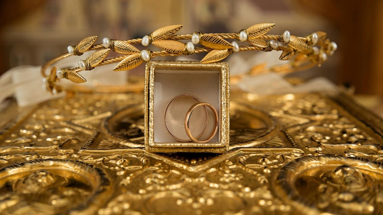 தங்கம் விலையில் ஏற்பட்ட சரிவு.. மேலும் குறைந்தது! இன்றைய தங்கம், வெள்ளி விலை நிலவரம் என்ன?