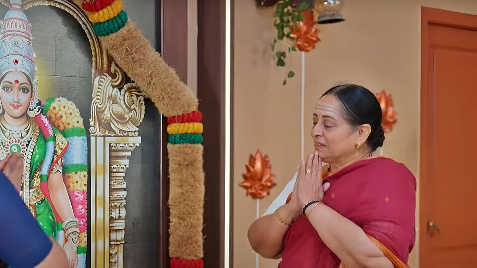 எதிர்நீச்சல் சீரியல் மே 14 எபிசோட்: ஆதி குணசேகரனுக்கு கிடைத்த ஜாமீன்.. தண்டோரா போட்ட ஜான்சி.. எதிர்நீச்சல் சீரியல்