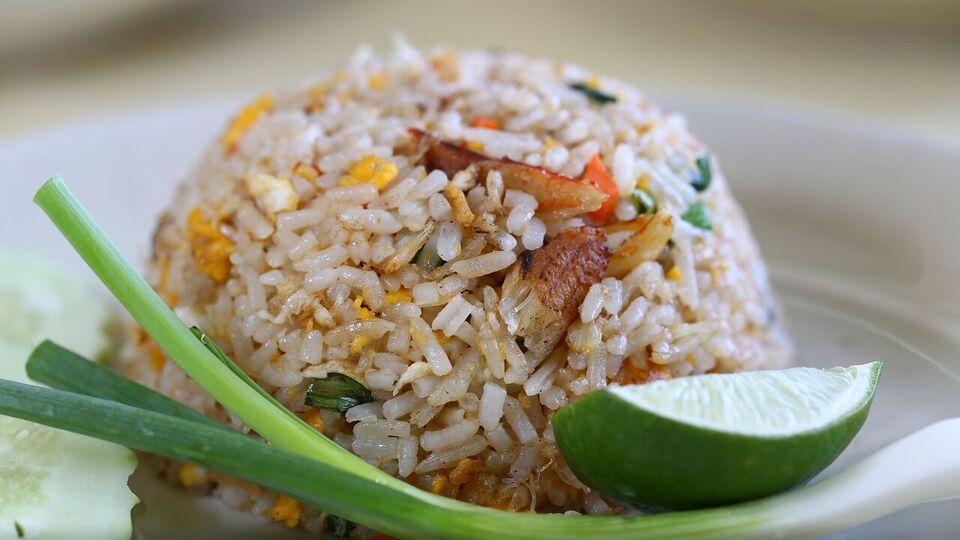 பாசிபருப்பு சாதம் பிடிக்குமா? குழந்தைகளுக்கு கொடுத்து விட சுவையான மற்றும் சத்தான லஞ்ச் பாக்ஸ் ரெசிபி