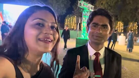 பாகிஸ்தான் அதிகாரியுடன் ஹரியானா யூடியூபர் ஜோதி மல்ஹோத்ராவுக்கு தொடர்பு?.. அவரே வெளியிட்ட வீடியோவால் புது சிக்கல்! பாகிஸ்தான் அதிகாரியுடன் ஹரியானா யூடியூபர் ஜோதி மல்ஹோத்ராவுக்கு தொடர்பு?.. அவரே வெளியிட்ட வீடியோவால் புது சிக்கல்!